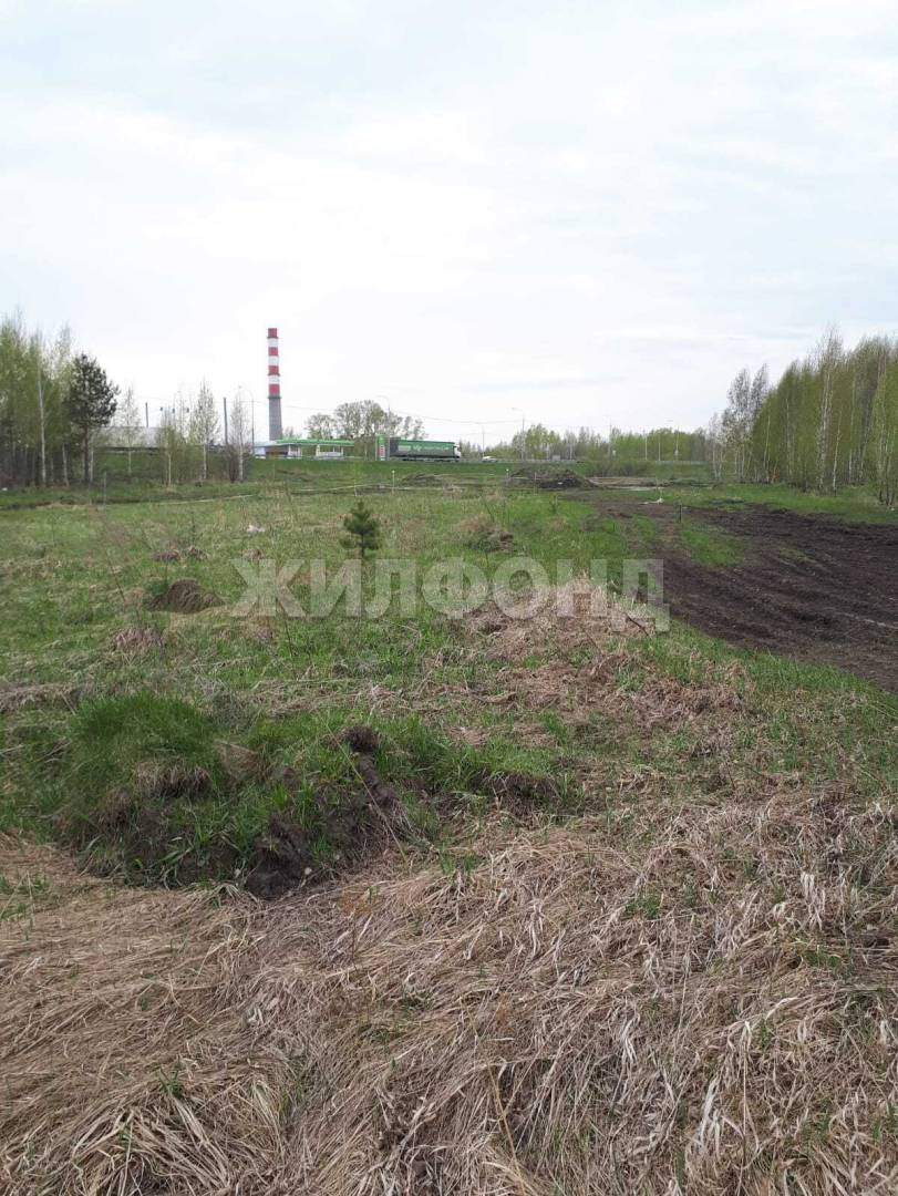 Продам земельный участок 915 м.кв.