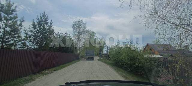 Продам земельный участок 750 м.кв.