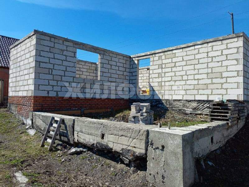 Продам земельный участок 384 м.кв.