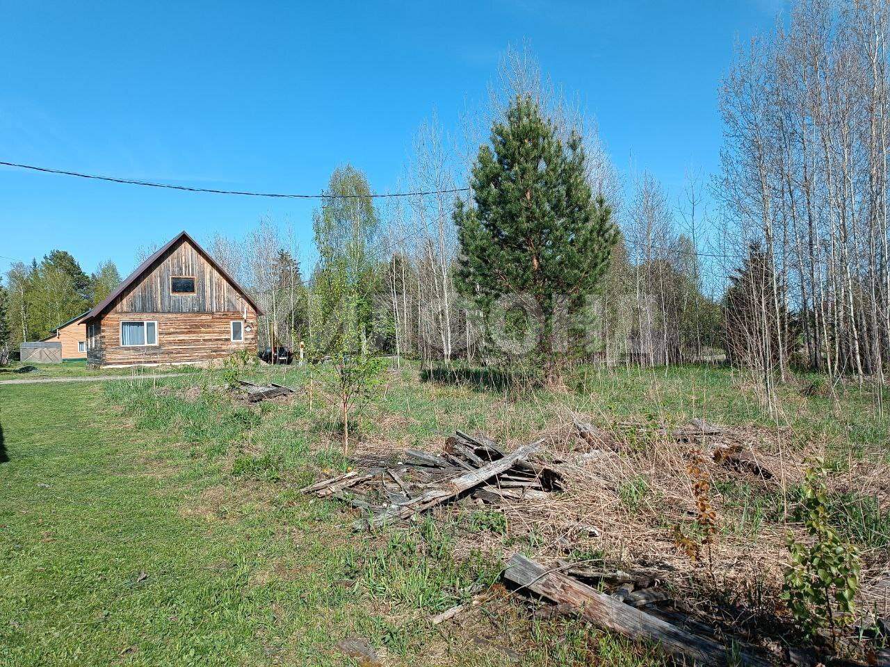 Продам земельный участок 1500 м.кв.