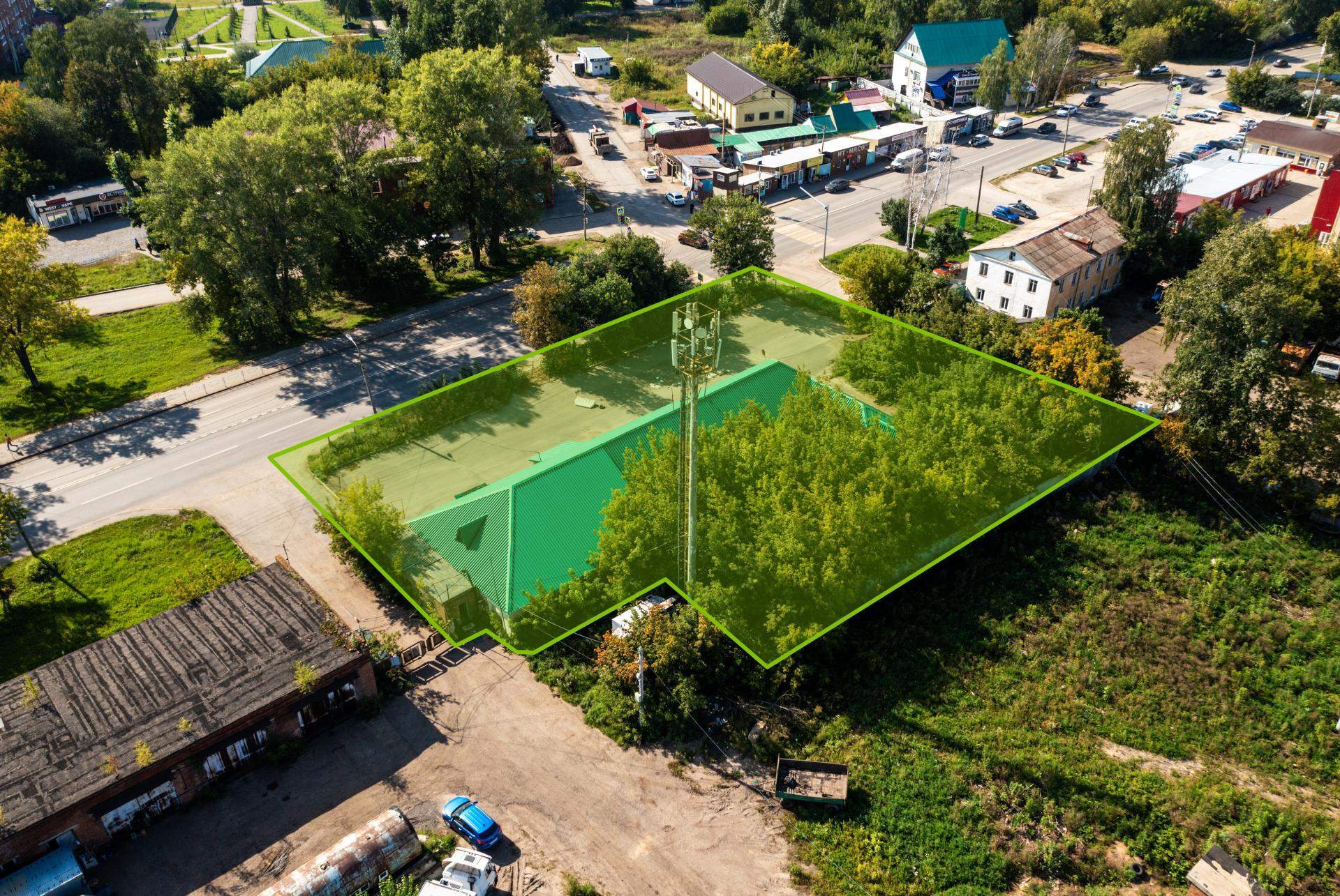 Продам торговое помещение 444.7 м.кв.