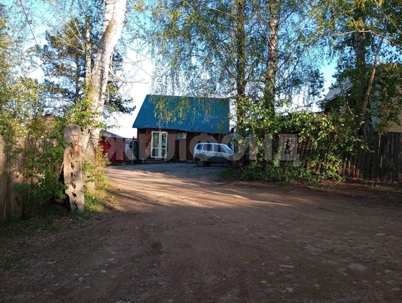 Продам земельный участок 1152 м.кв.