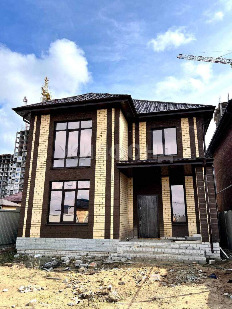 Дом на продажу в Воронеже, Архитектурная улица