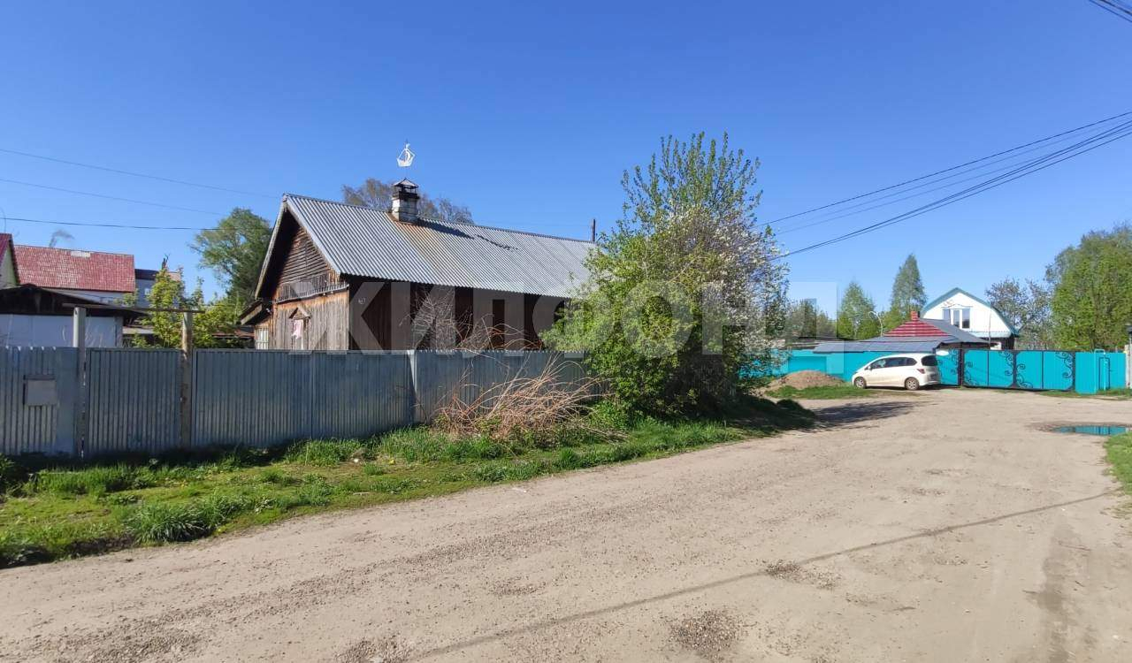 Продам земельный участок 930 м.кв.