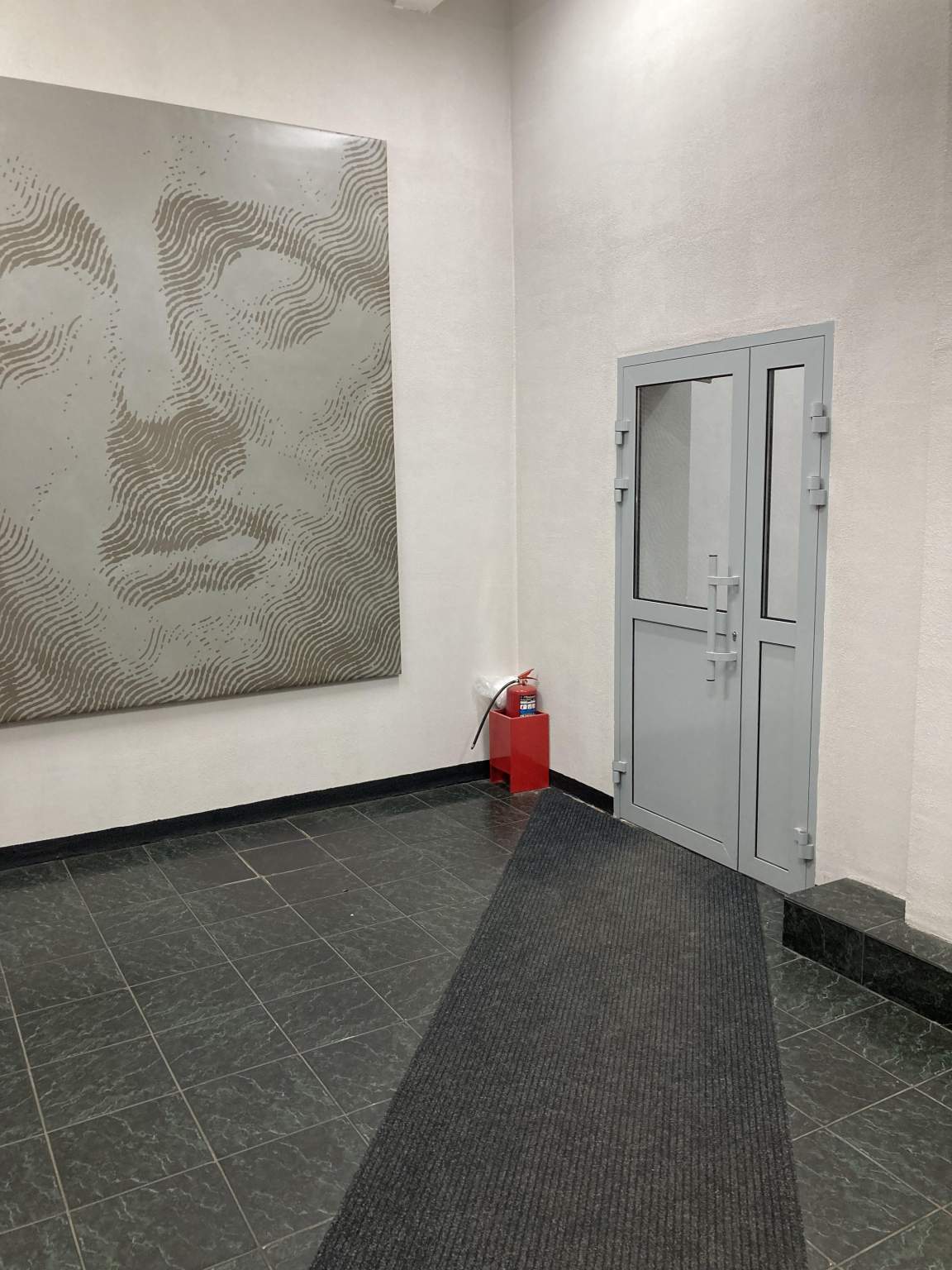 Сдам в аренду офис 171.2 м.кв.