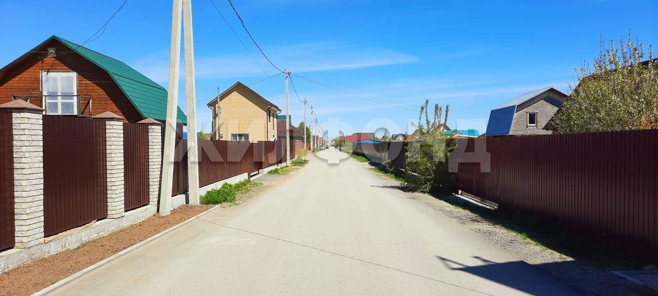 Продам земельный участок 850 м.кв.