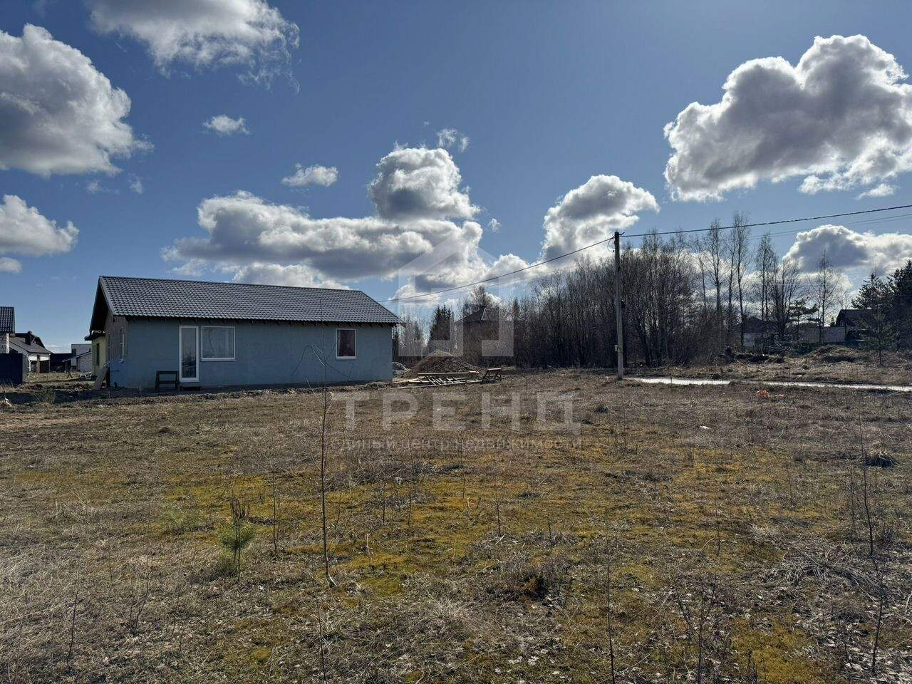 Продам земельный участок 652 м.кв.