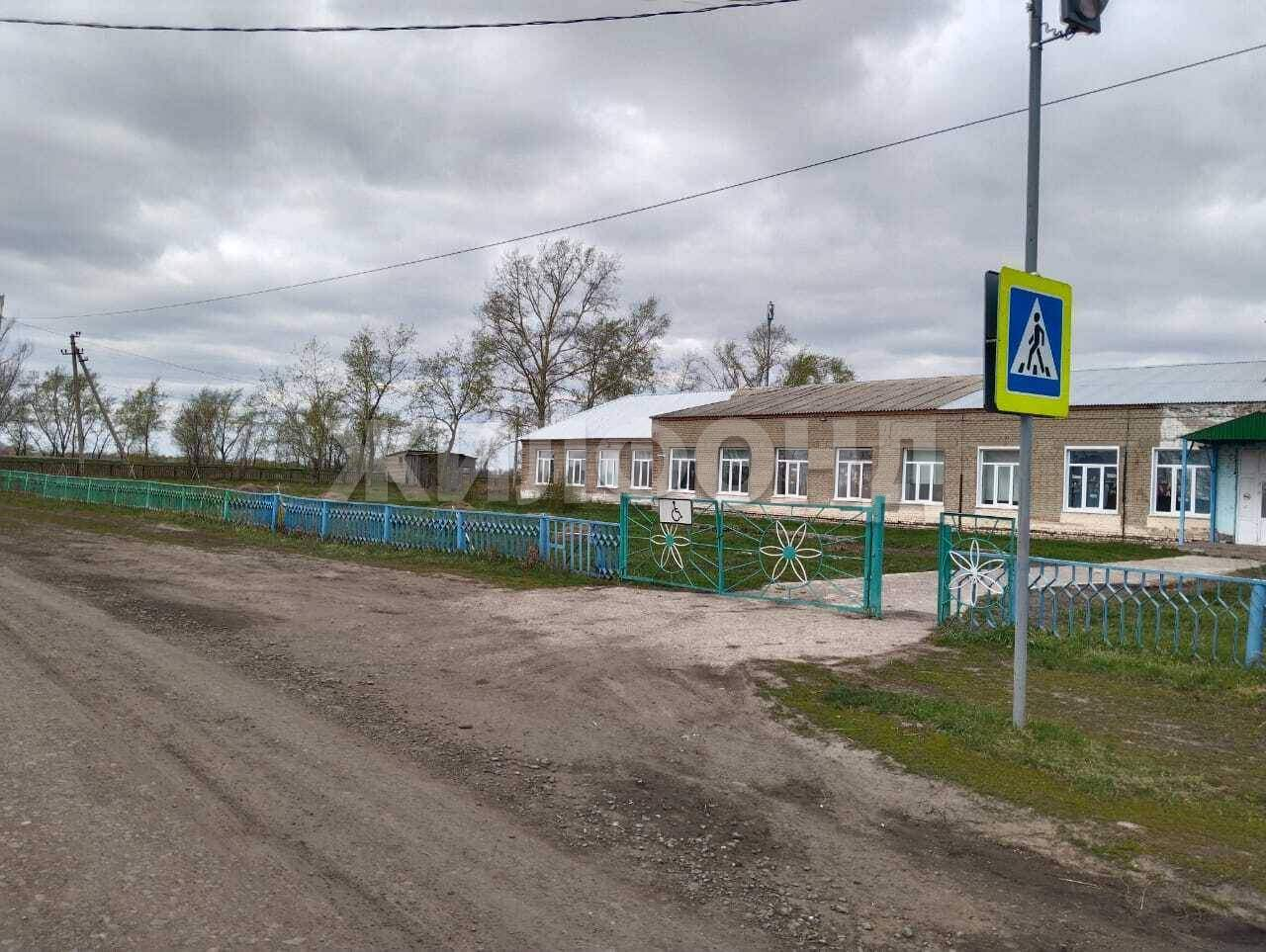 Продам земельный участок 1000 м.кв.