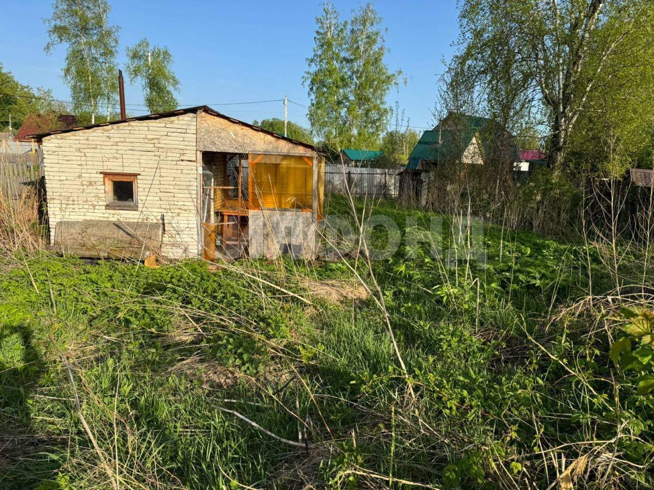 Продам земельный участок 800 м.кв.
