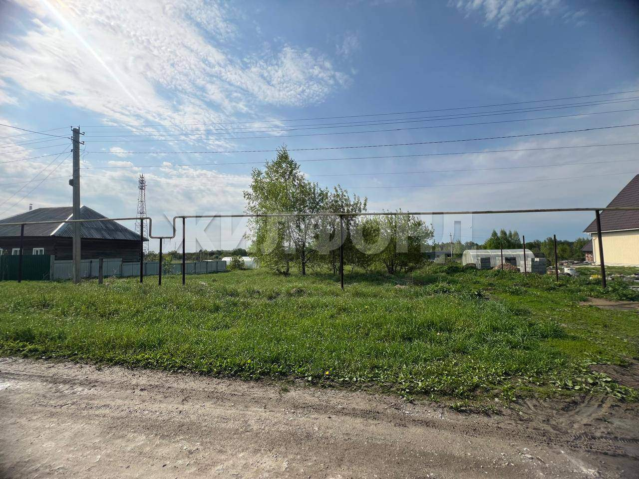 Продам земельный участок 3000 м.кв.