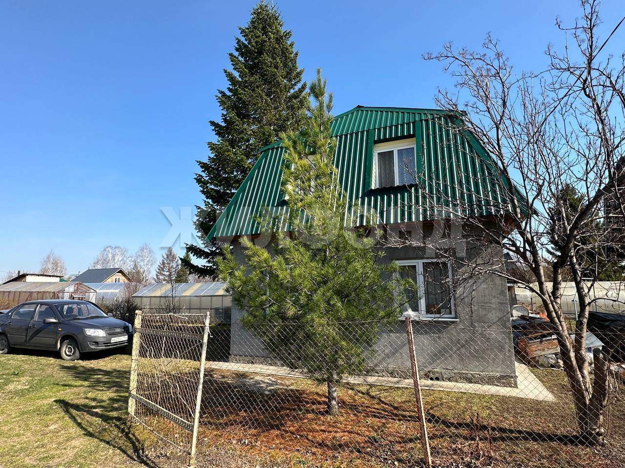 Продам земельный участок 632 м.кв.