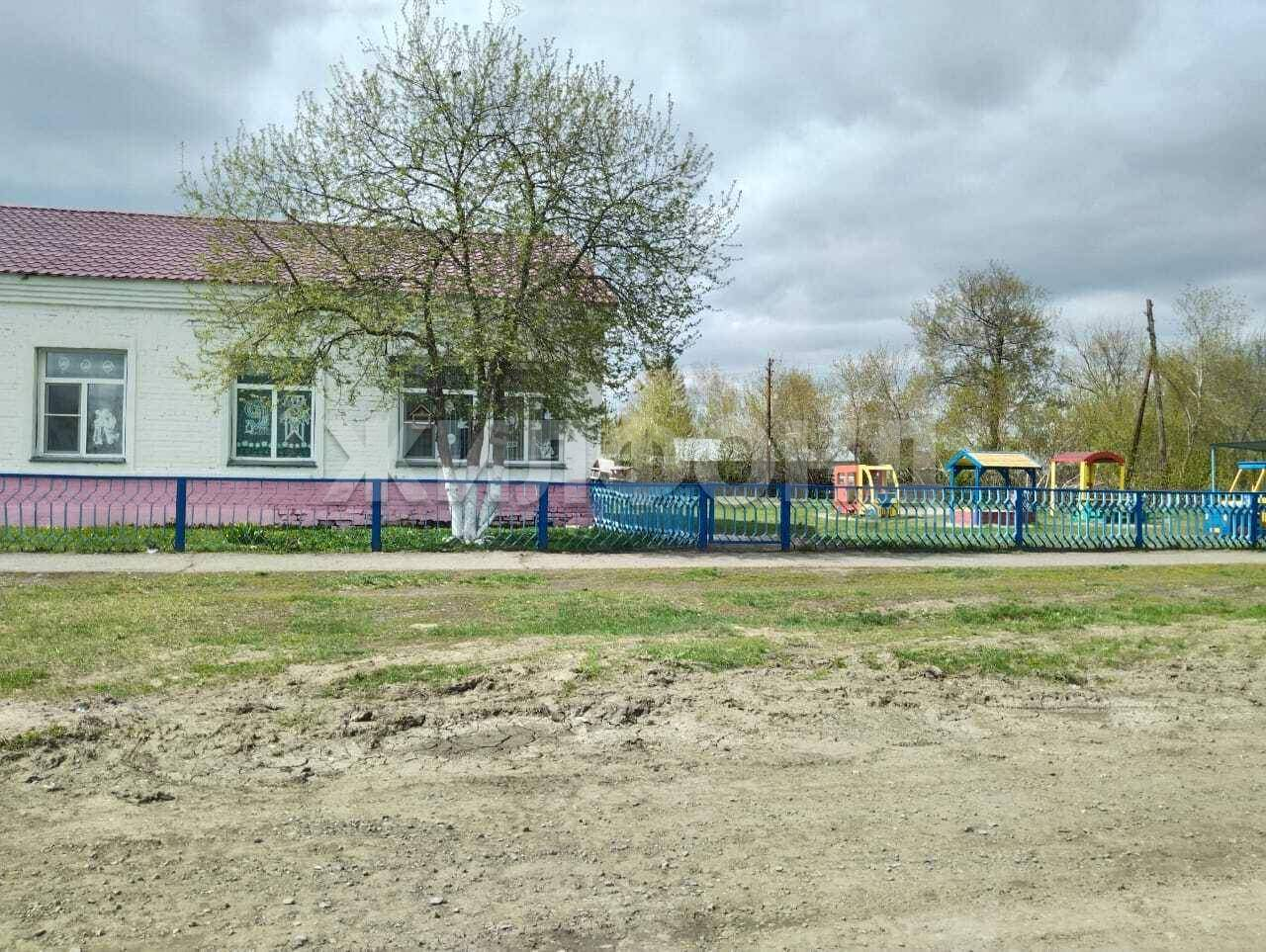 Продам земельный участок 1000 м.кв.