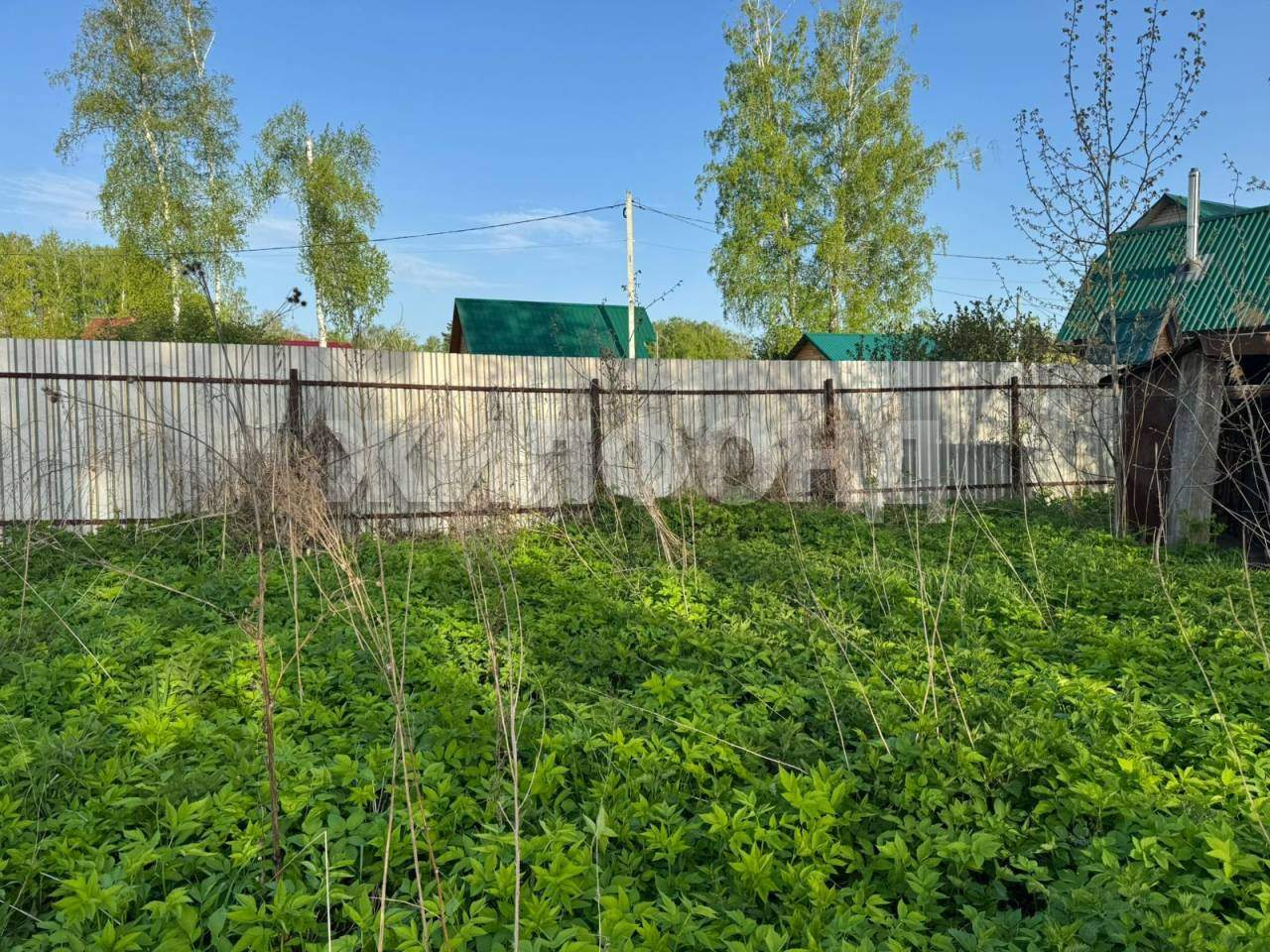 Продам земельный участок 800 м.кв.