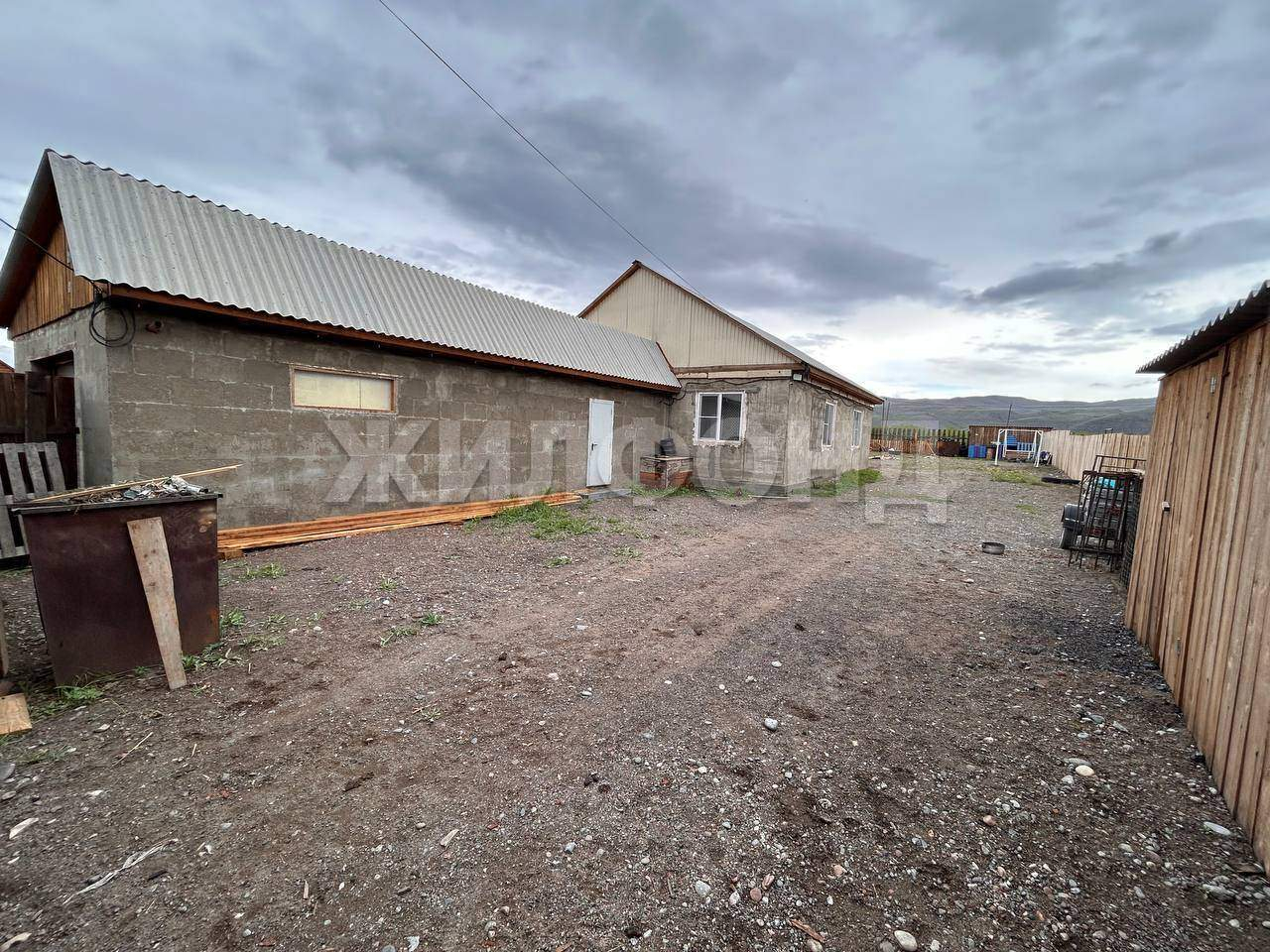Дом на продажу в Кызыле, Кара-Хаакская улица фото №0