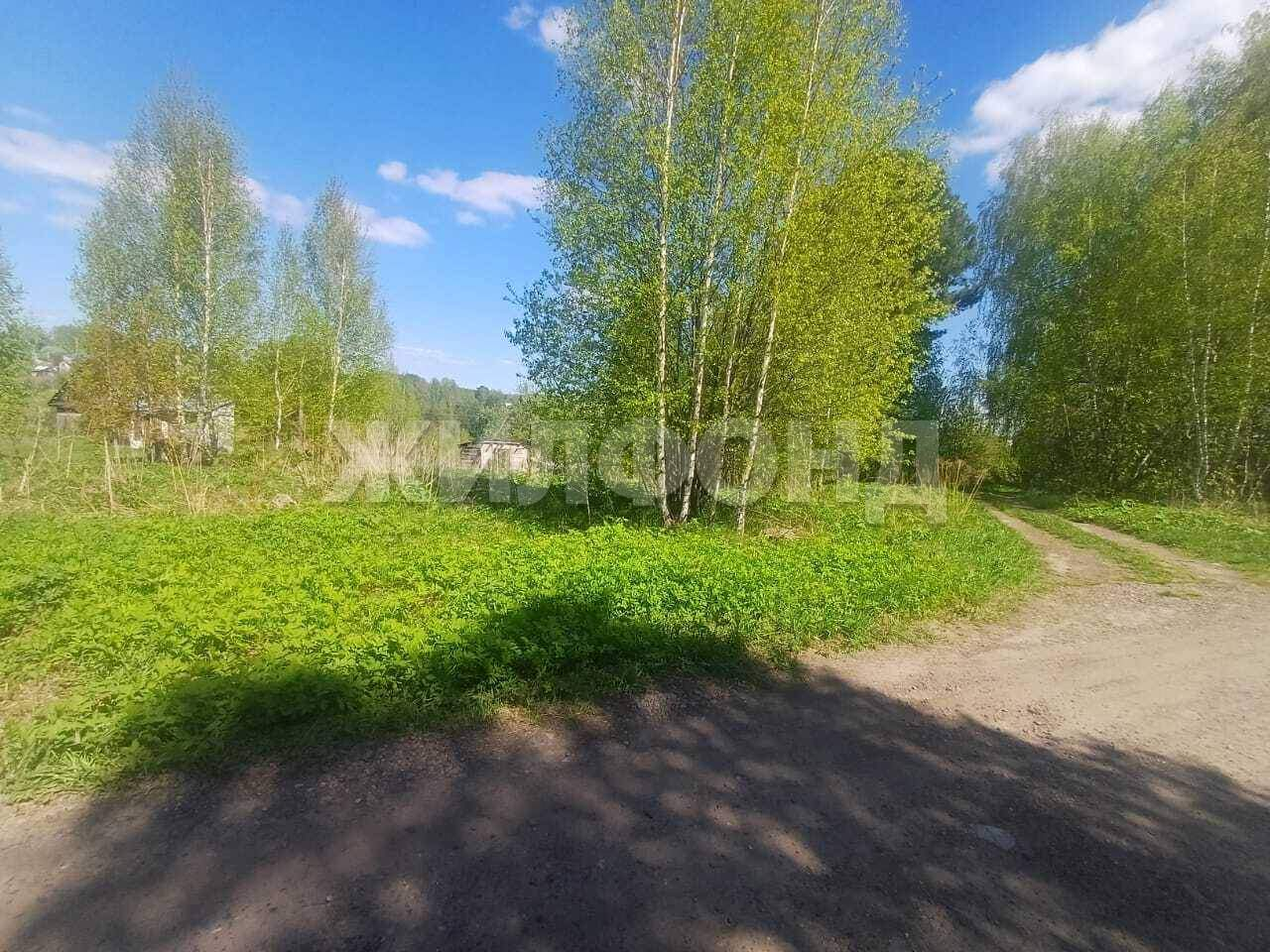 Продам земельный участок 850 м.кв.