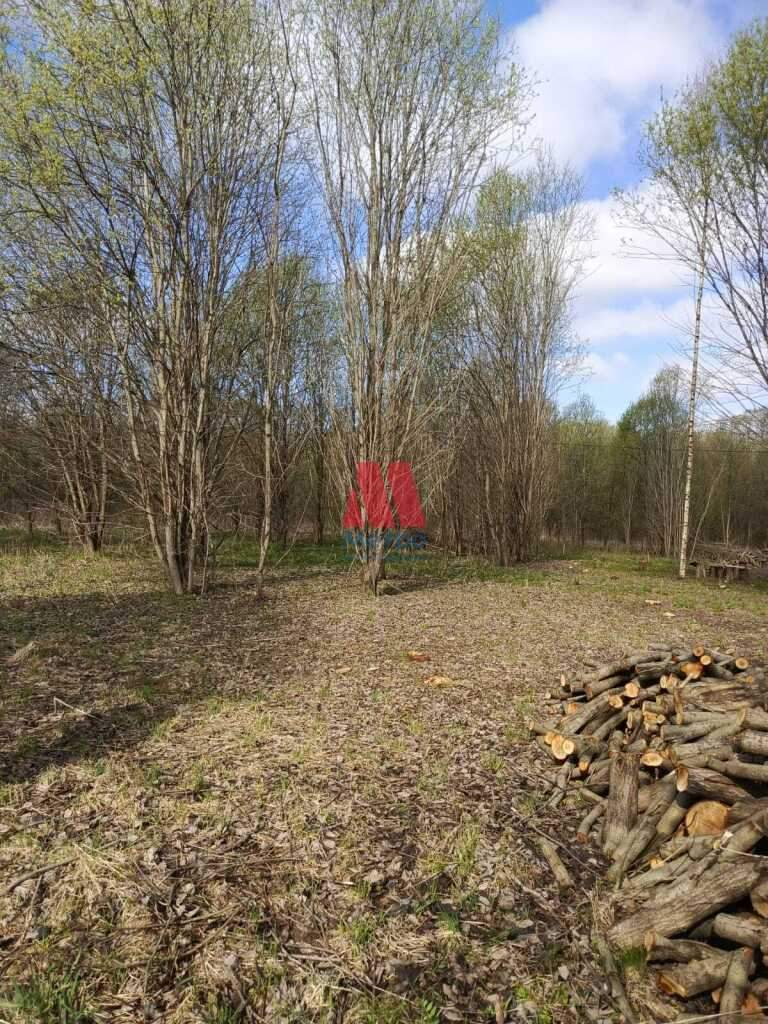 Продам земельный участок 1000 м.кв.