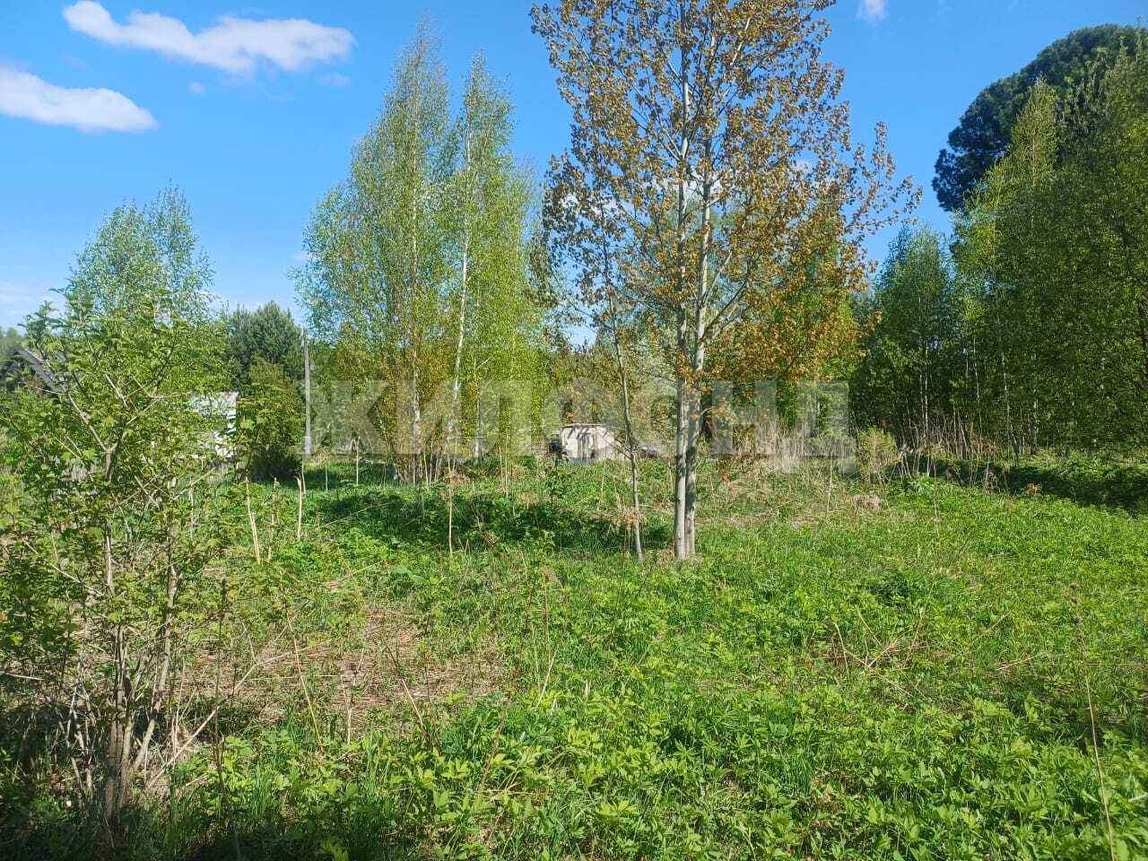 Продам земельный участок 850 м.кв.