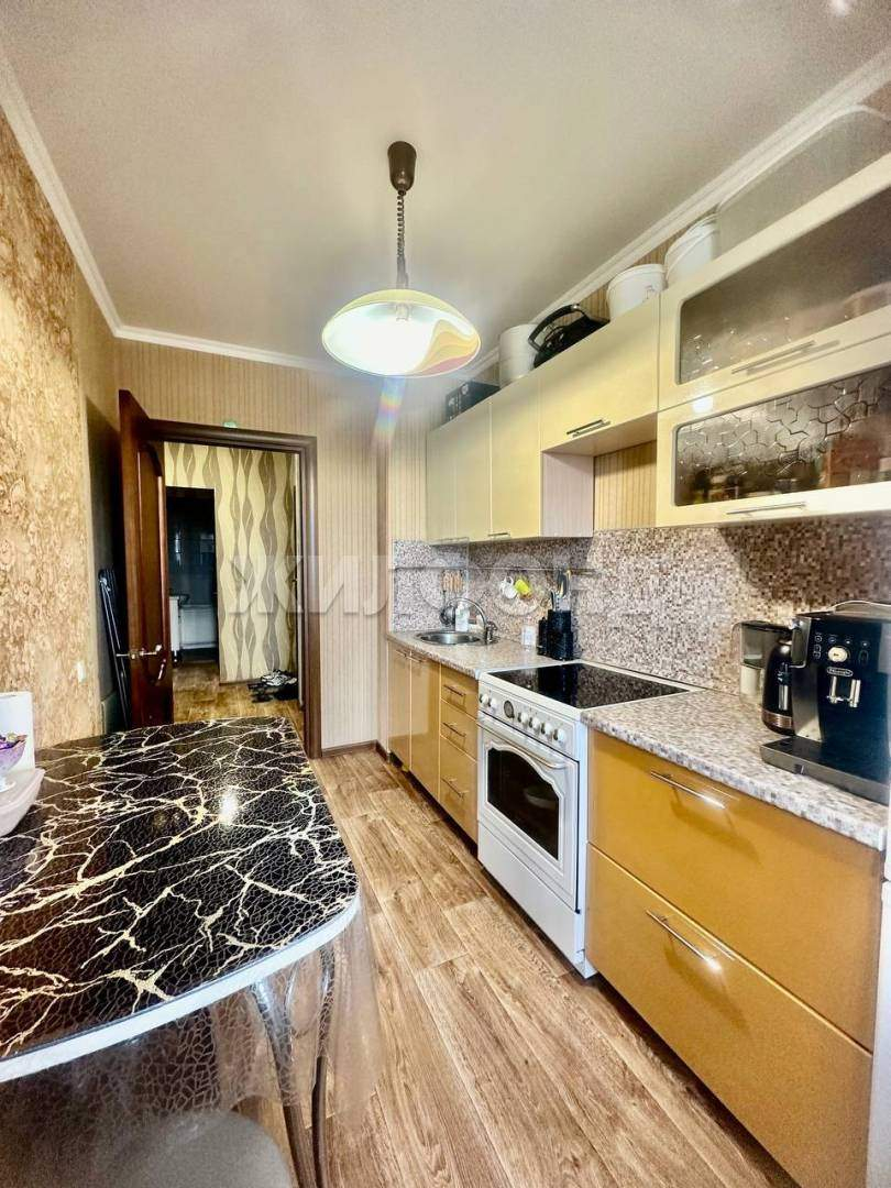 Квартира на продажу в Тольятте, Свердлова улица, 17 фото №1