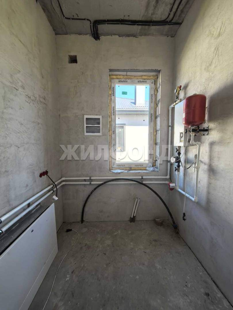 Продам земельный участок 814 м.кв.