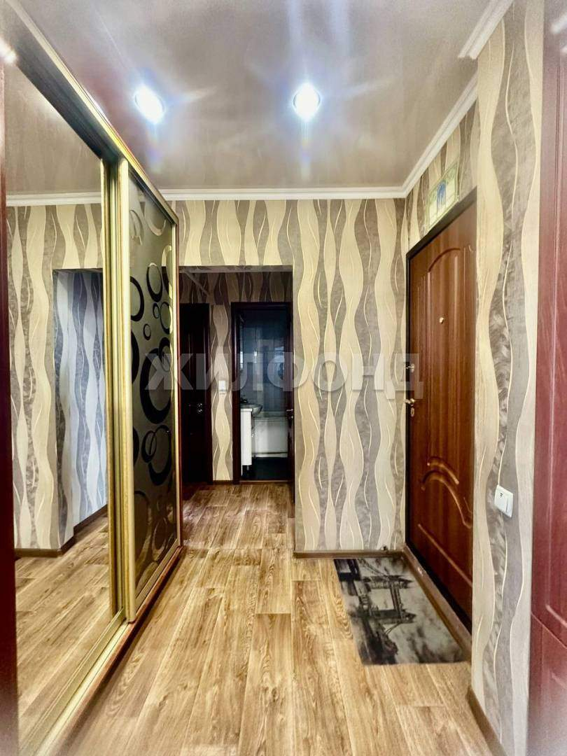 Квартира на продажу в Тольятте, Свердлова улица, 17 фото №8