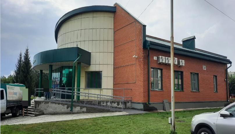 Помещение свободного назначения на продажу в ЗАТО Сибирском, Победы улица, 2 фото №0