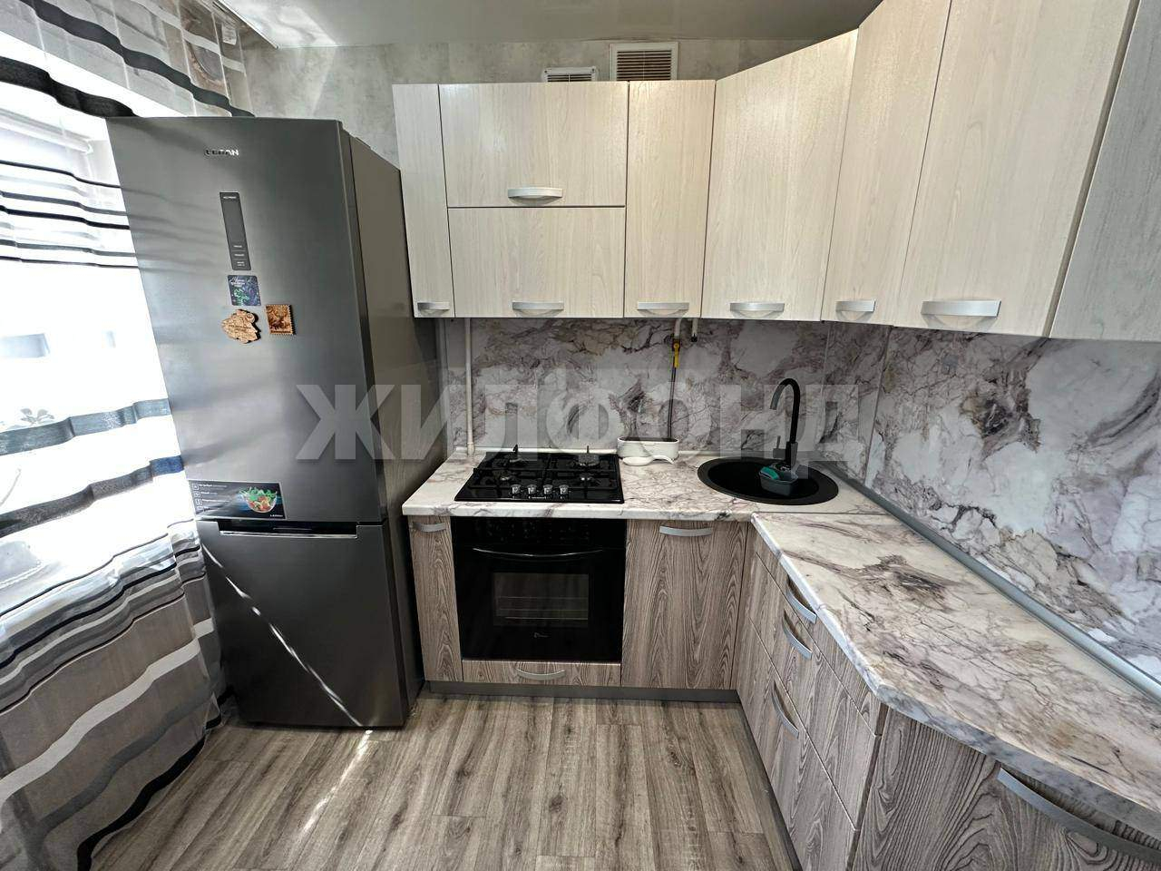 Квартира на продажу в Санниково, Центральный микрорайон, 48/2 фото №1