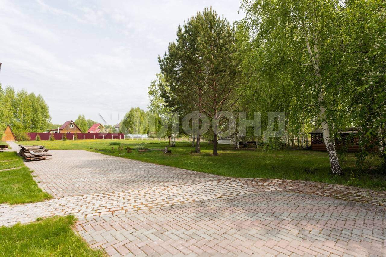 Продам земельный участок 1250 м.кв.
