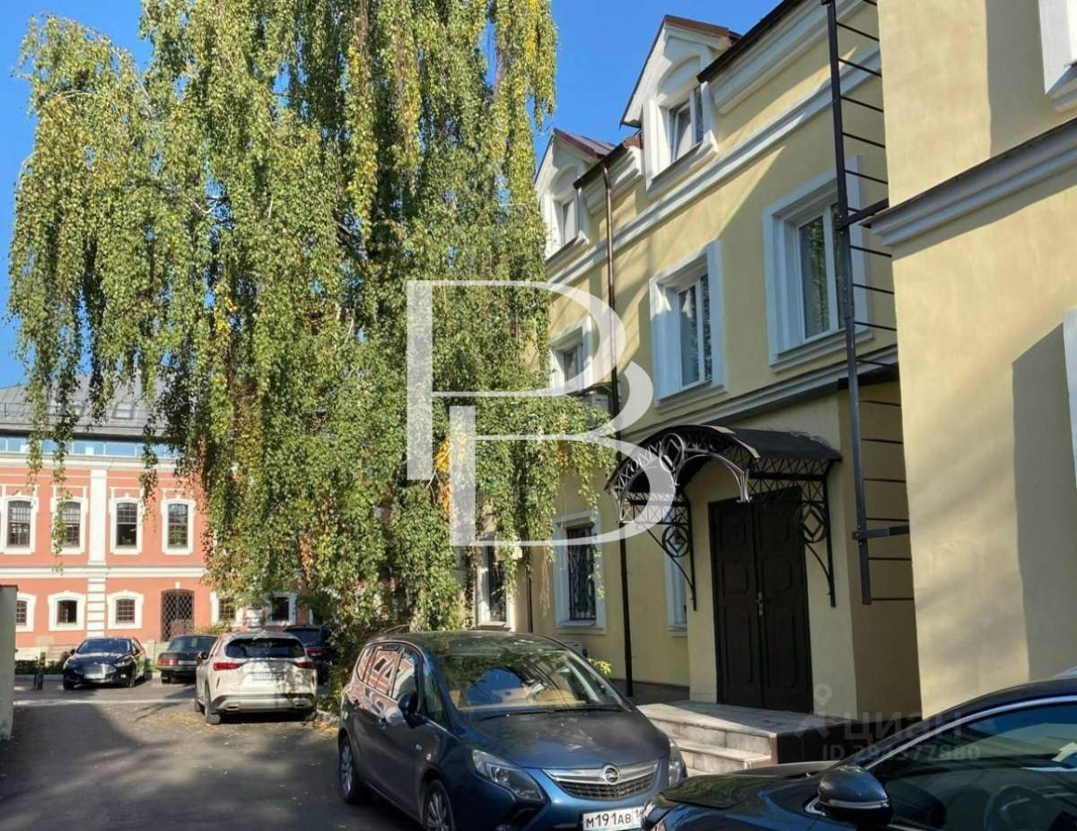 Сдам в аренду офис 177.6 м.кв.
