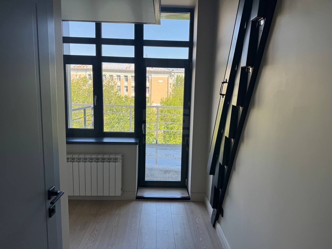 Сдам в аренду офис 8.6 м.кв.