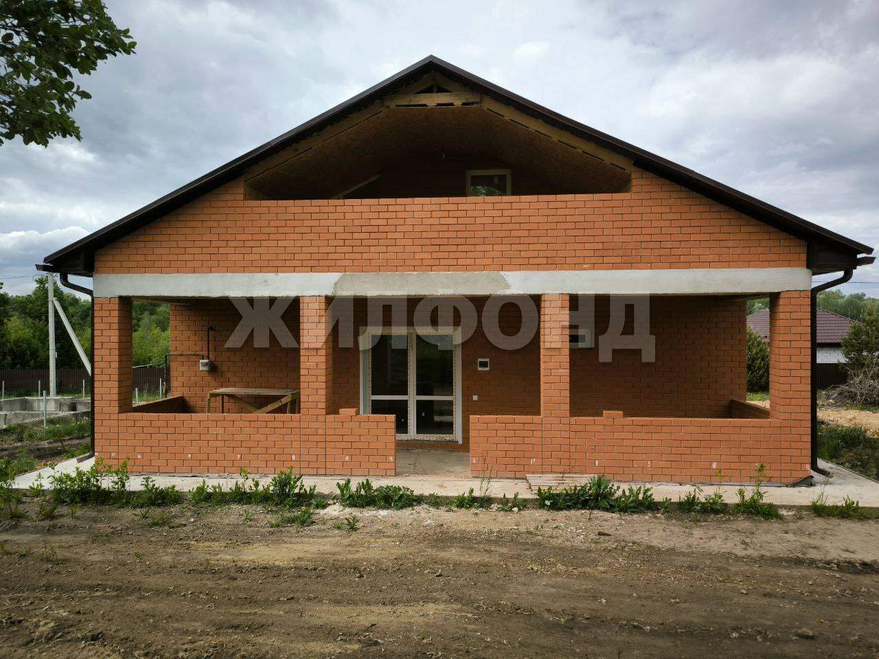 Дом на продажу в Живописцеве, Лескова улица фото №0