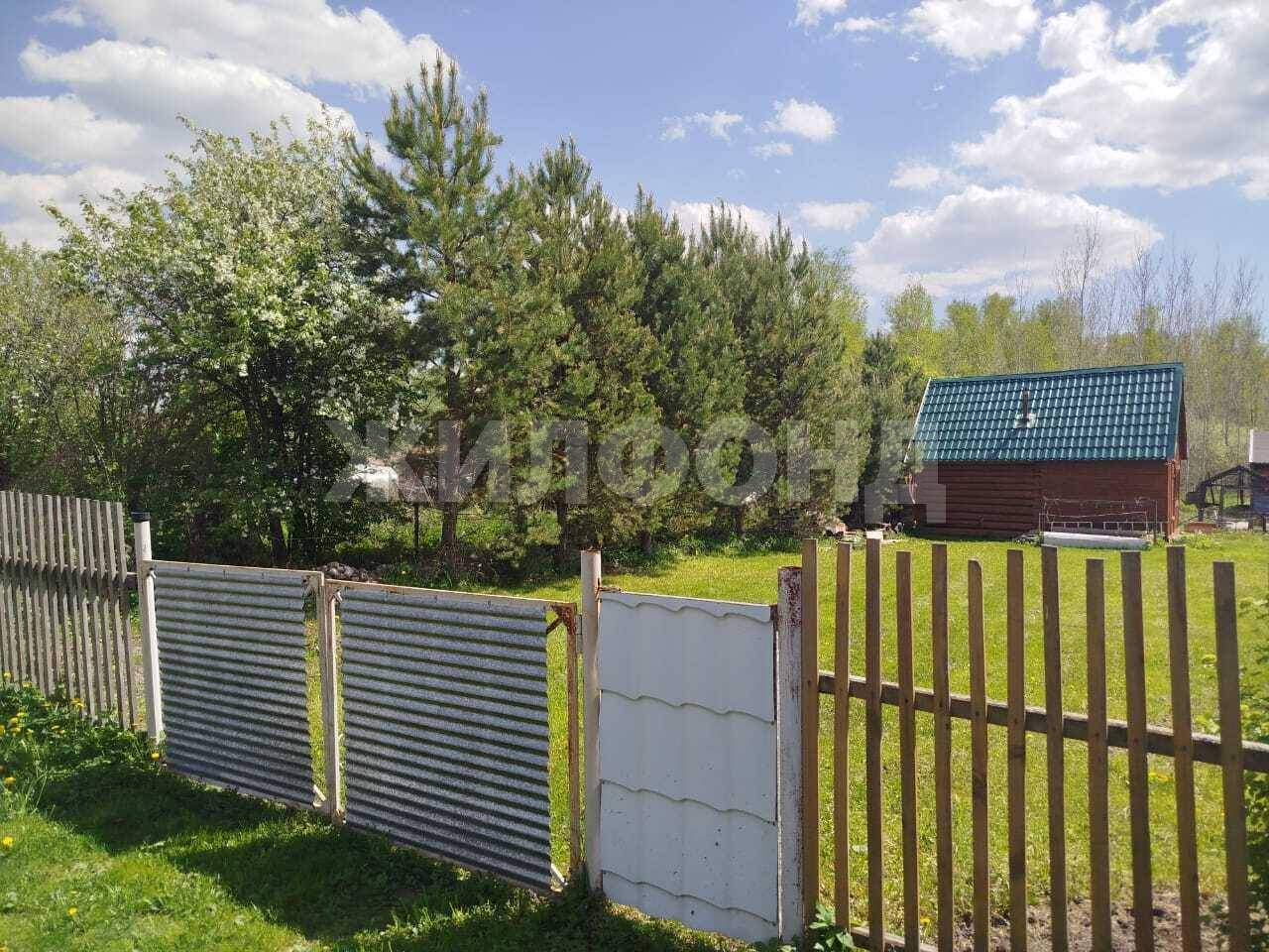 Продам земельный участок 630 м.кв.