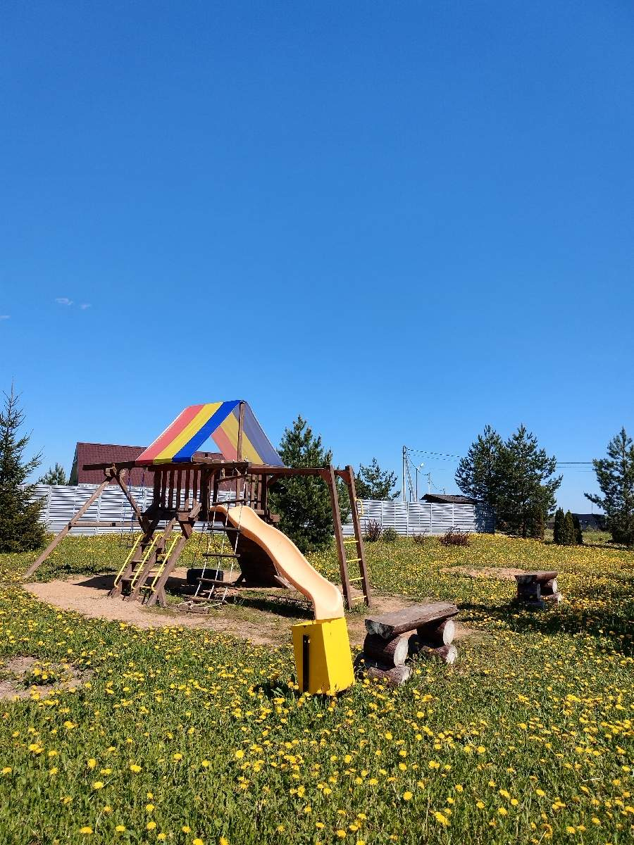 Продам земельный участок 810 м.кв.