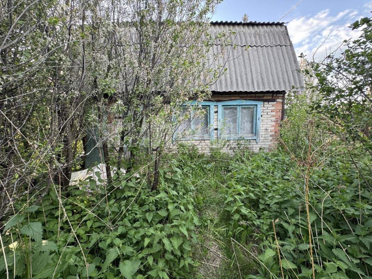 Продам земельный участок 585 м.кв.