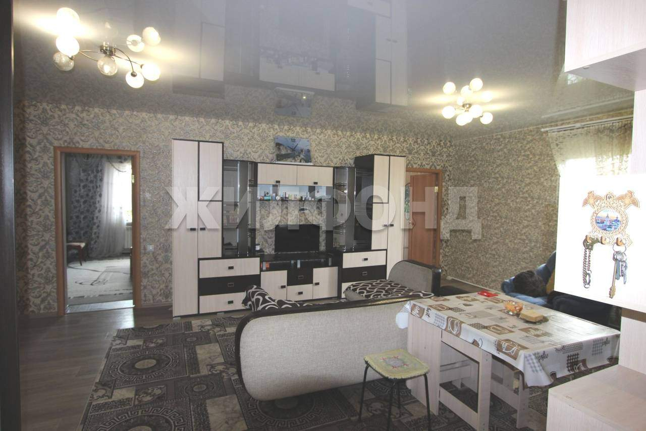 Дом на продажу в Сингапае, Круг Г-2 улица фото №13