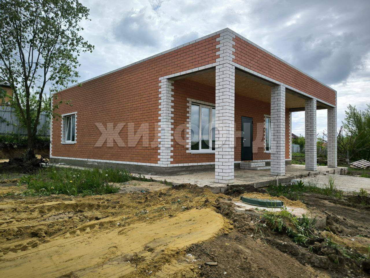Дом на продажу в Живописцеве, Лескова улица фото №1