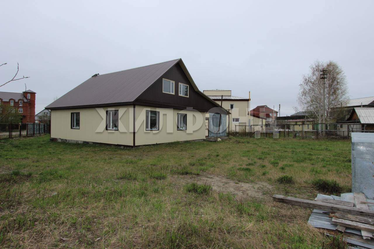 Дом на продажу в Сингапае, Круг Г-2 улица фото №2