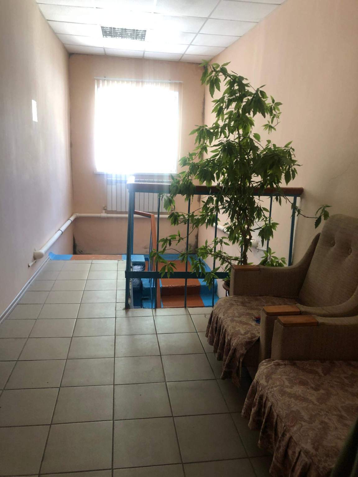 Продам торговое помещение 473.8 м.кв.