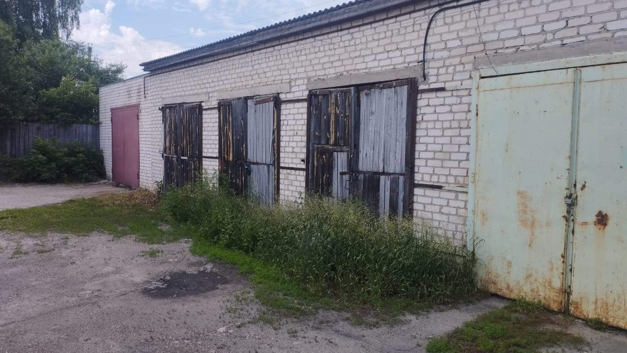 Гараж на продажу в Базарном Сызгане, Советская улица фото №2