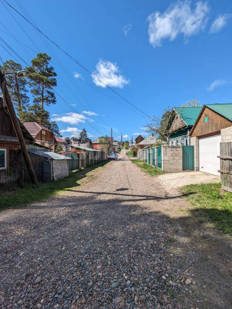 Продам земельный участок 600 м.кв.