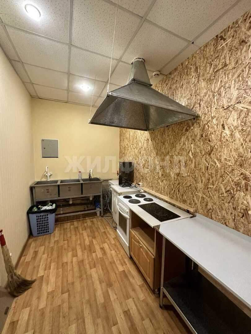 Продам помещение свободного назначения 170 м.кв.
