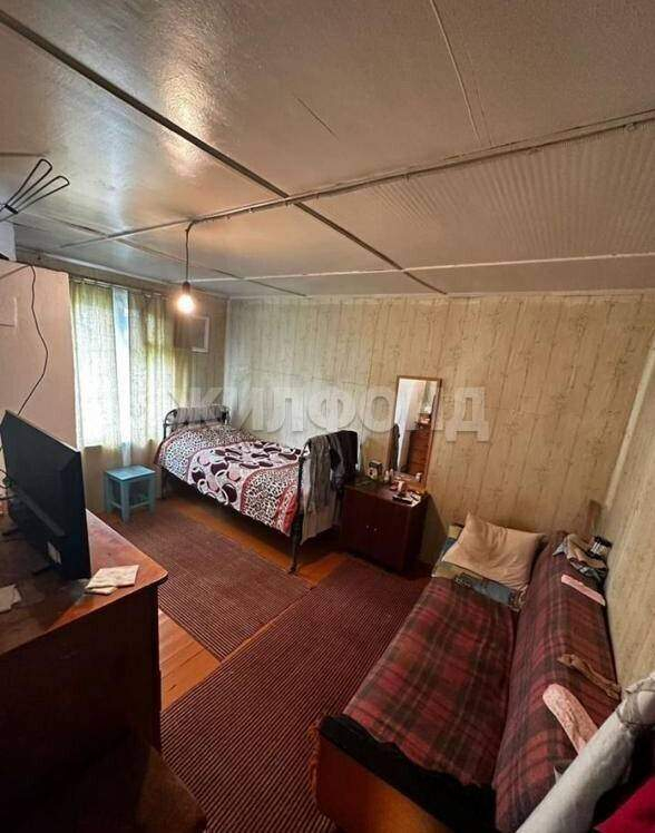 Продам земельный участок 600 м.кв.