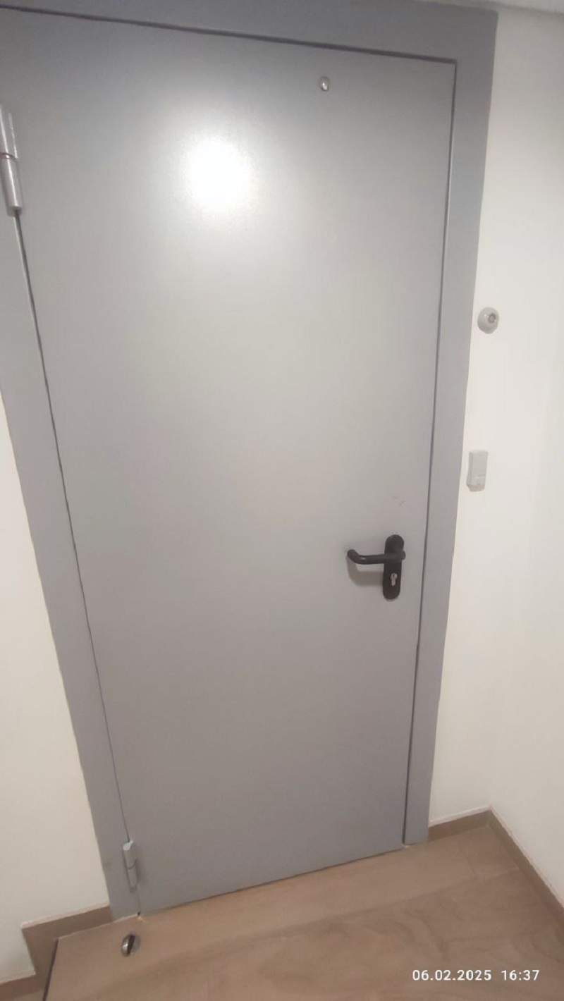 Продам офис 1070.2 м.кв.