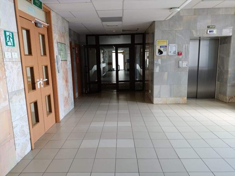 Продам торговое помещение 6190.5 м.кв.