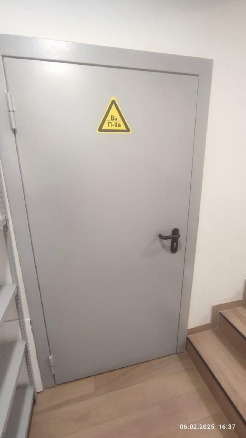 Продам офис 1070.2 м.кв.
