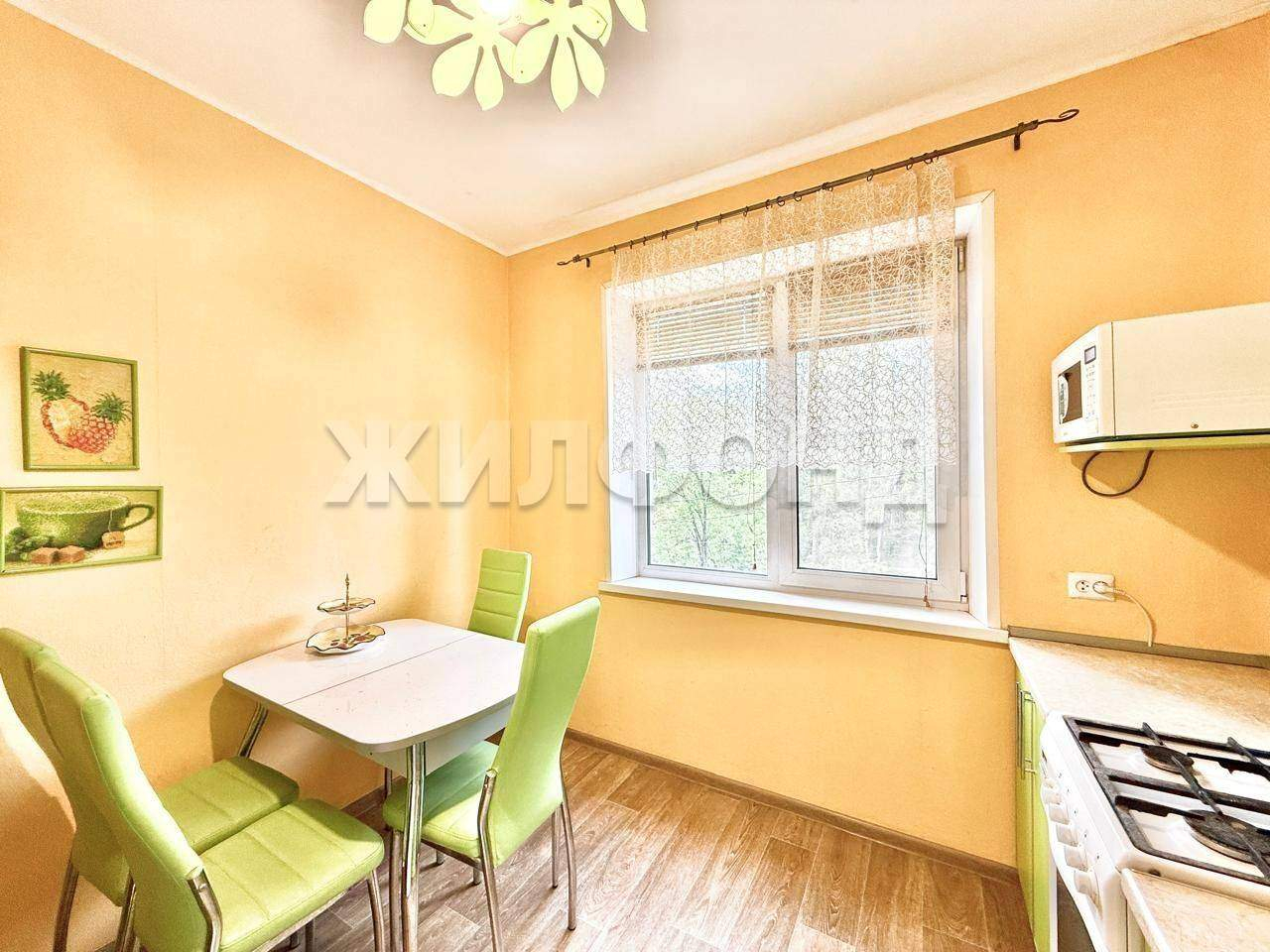 Квартира на продажу в Воронеже, Космонавта Комарова улица, 11 фото №4