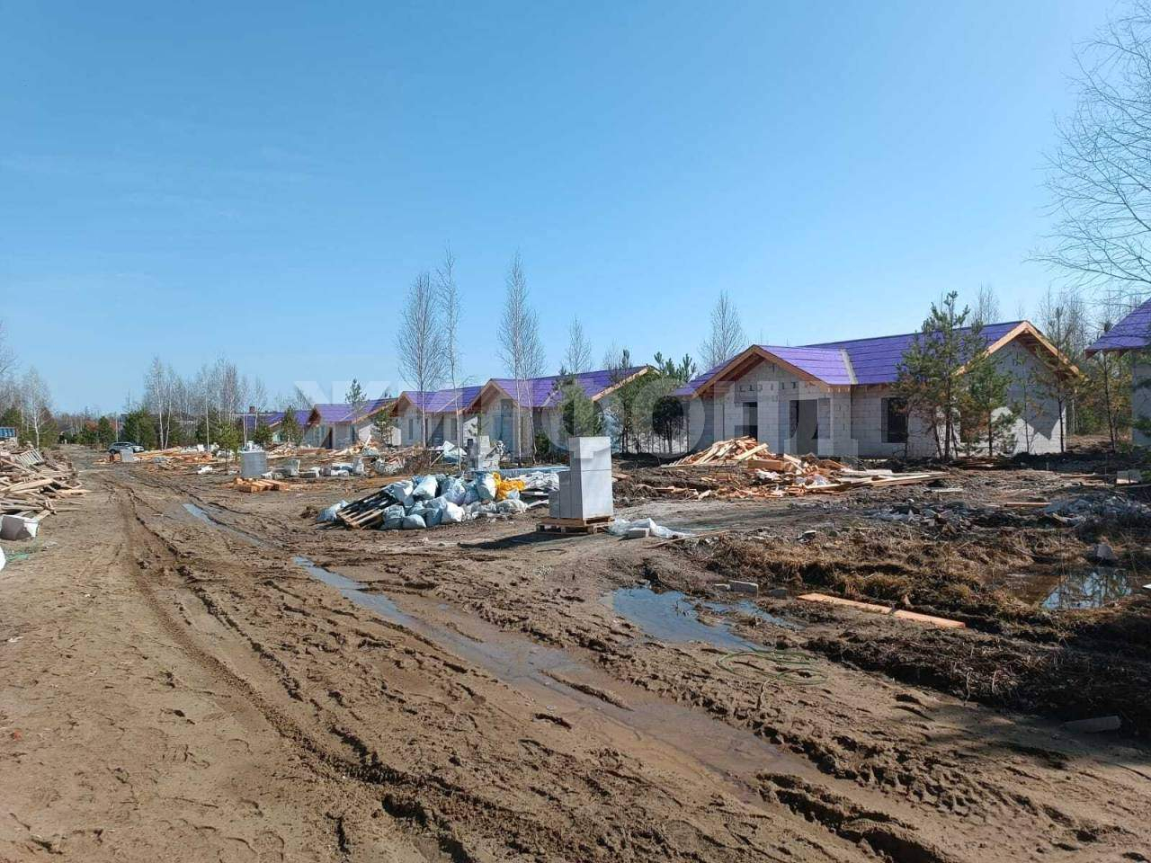 Продам земельный участок 600 м.кв.