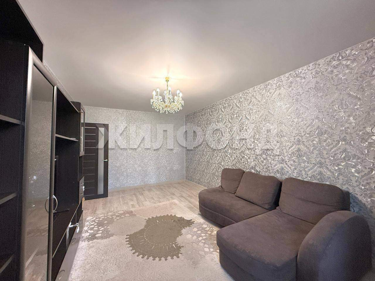Квартира на продажу в Воронеже, Космонавта Комарова улица, 11 фото №0
