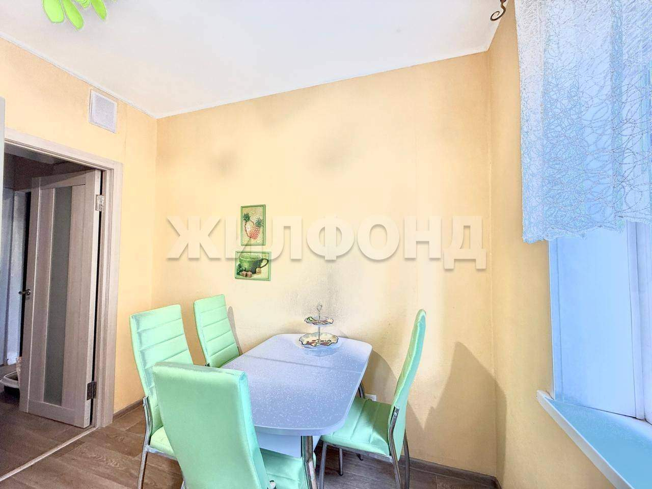 Квартира на продажу в Воронеже, Космонавта Комарова улица, 11 фото №6