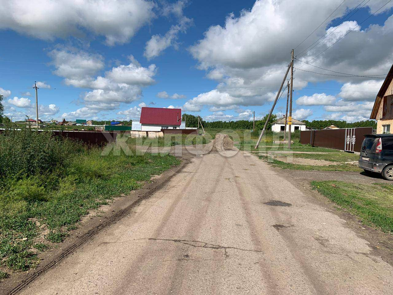 Продам земельный участок 1900 м.кв.