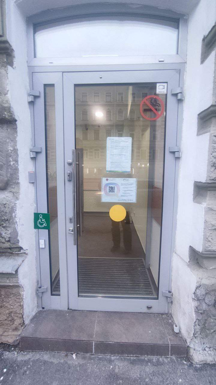 Продам магазин 391.4 м.кв.